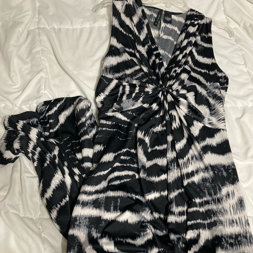 Sleeveless maxi dress